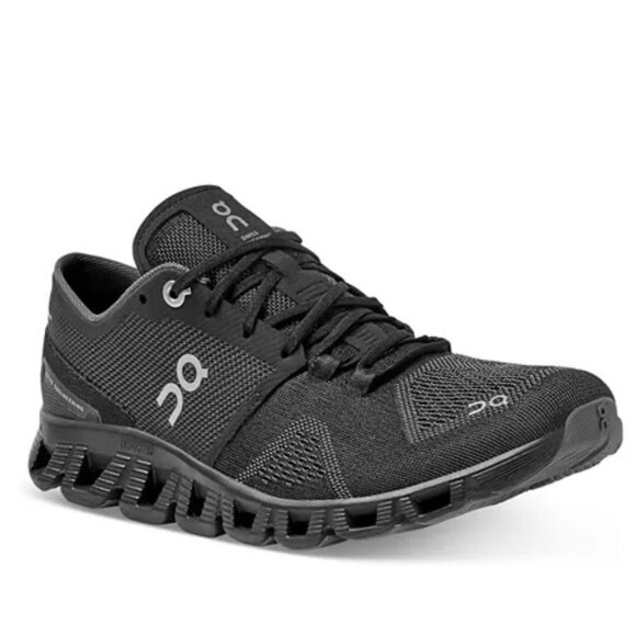 On OnCloud Women's Cloud X Low Top Running Sneakers in Black Size 10.5 - Picture 1 of 10